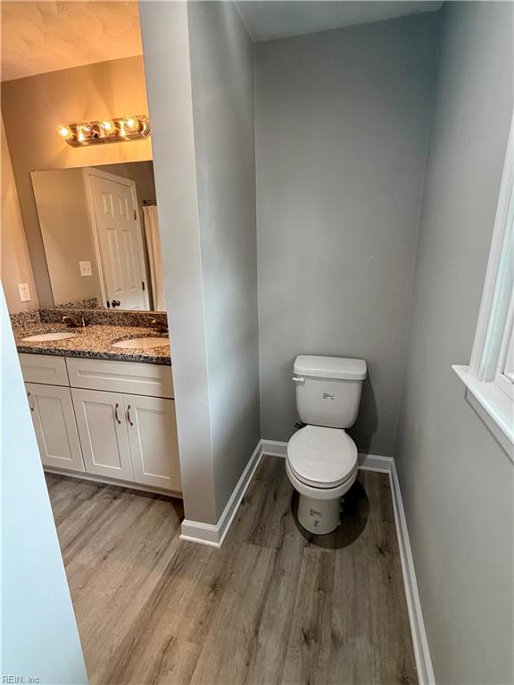 1772 Kingsway Rd Property Photo 20