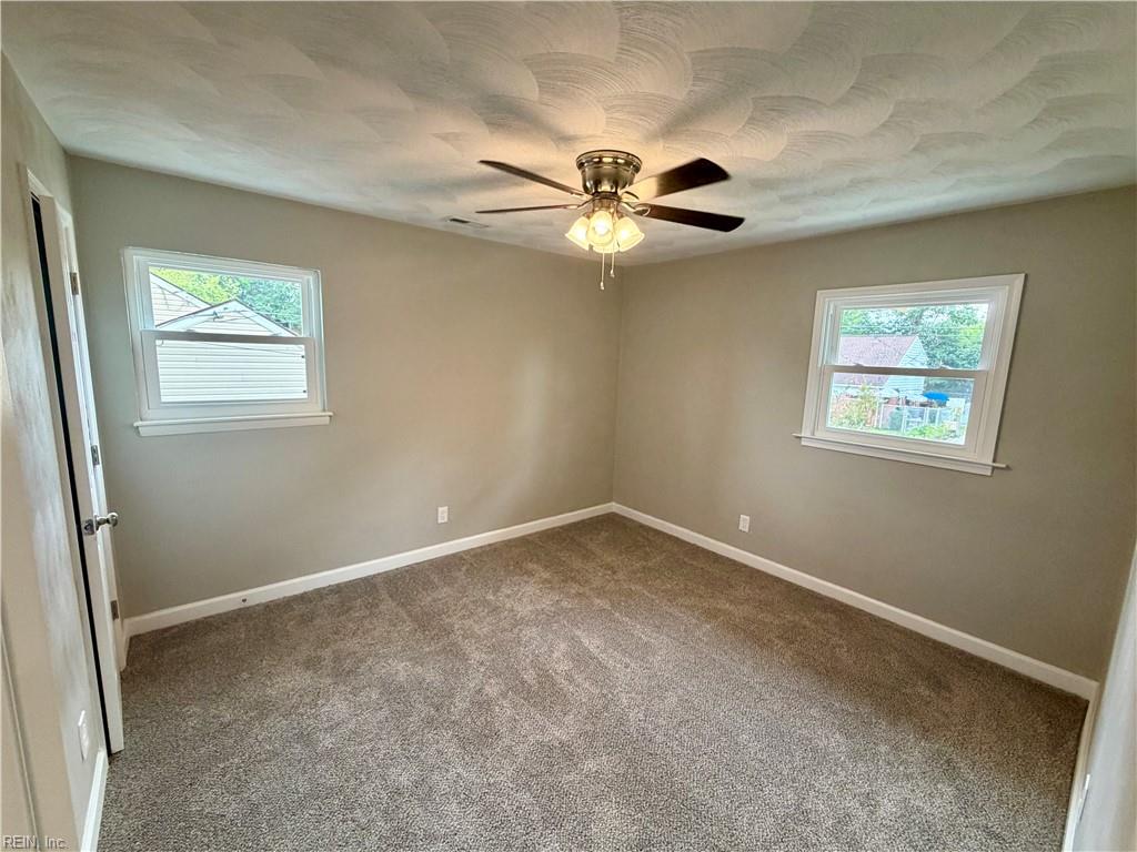 1772 Kingsway Rd Property Photo 22