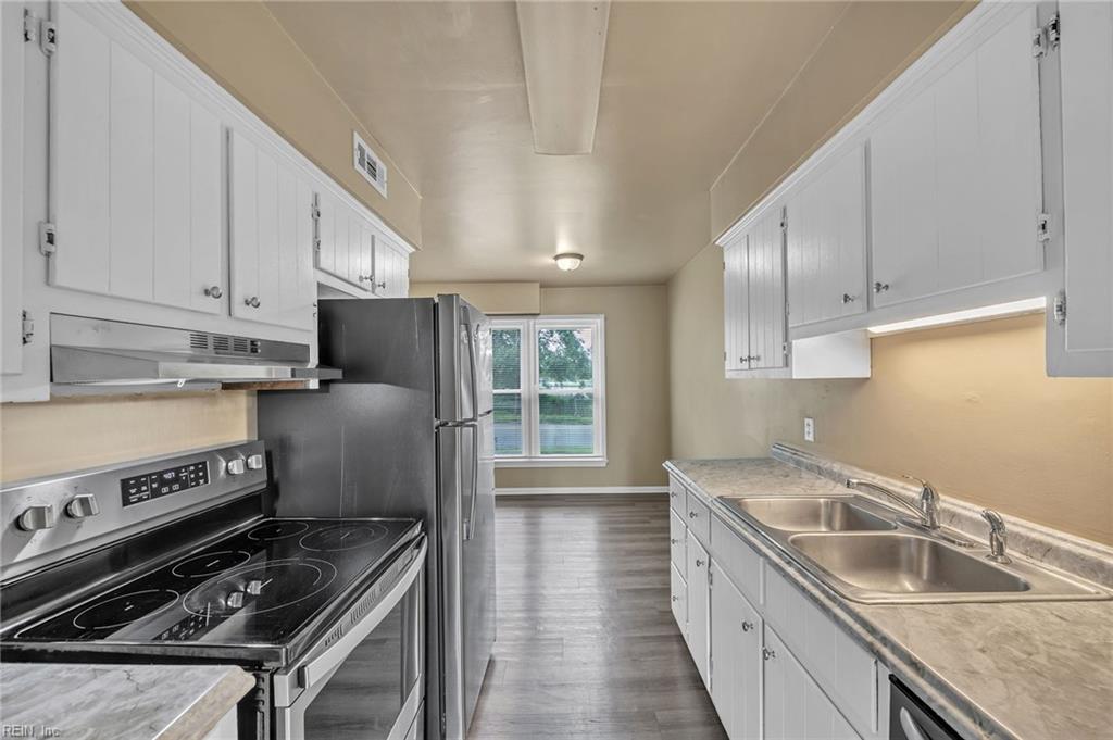 4413 King St Property Photo 6