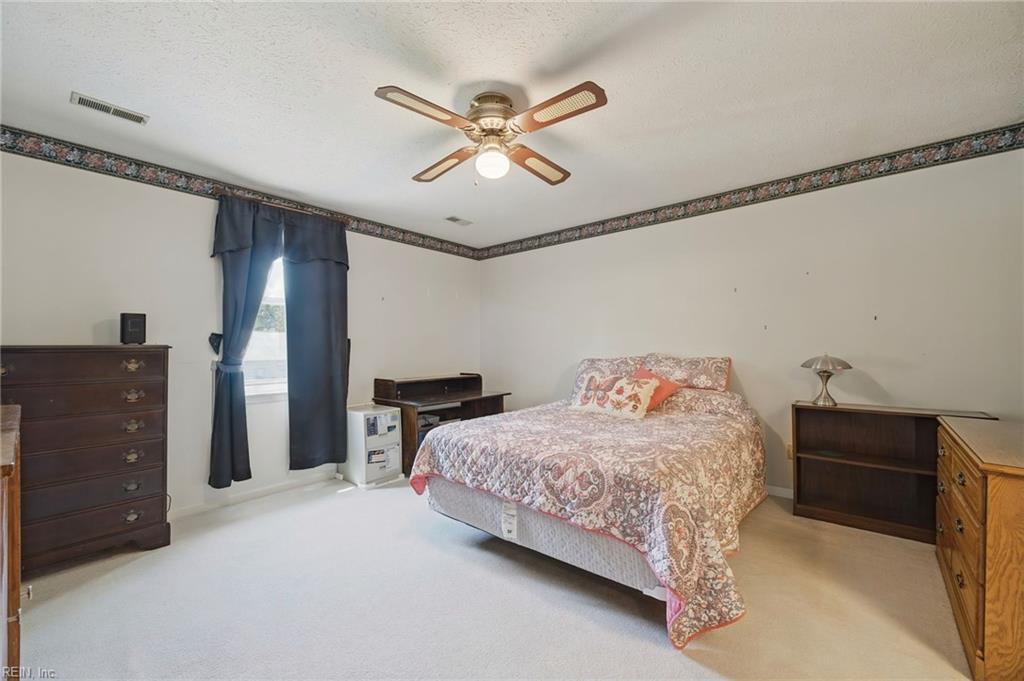 211 Woodburn Dr Property Photo 21