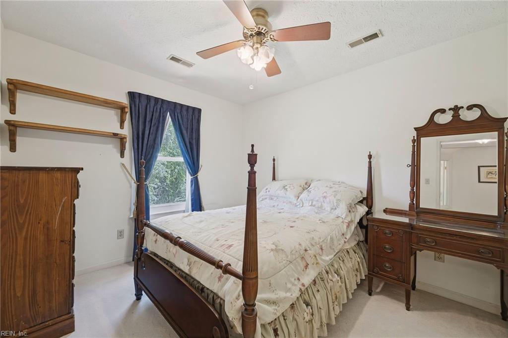 211 Woodburn Dr Property Photo 25