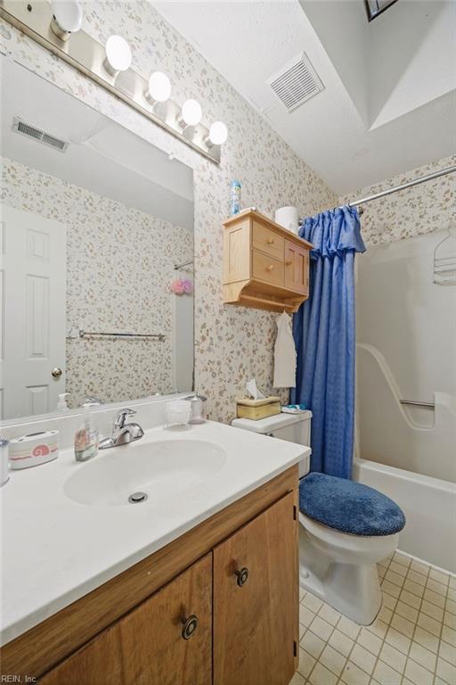 211 Woodburn Dr Property Photo 32