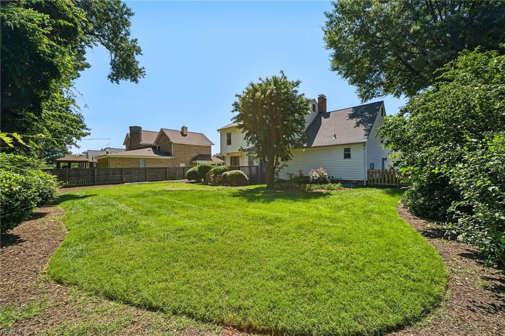211 Woodburn Dr Property Photo 40
