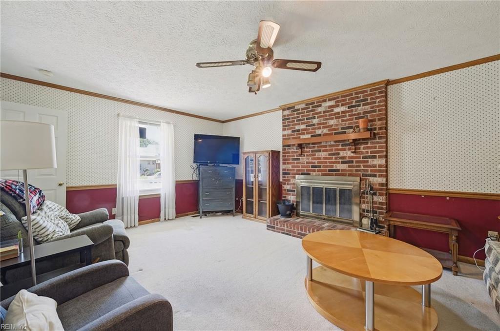211 Woodburn Dr Property Photo 42