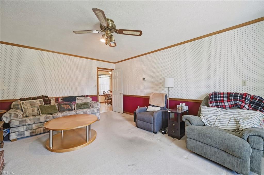 211 Woodburn Dr Property Photo 43