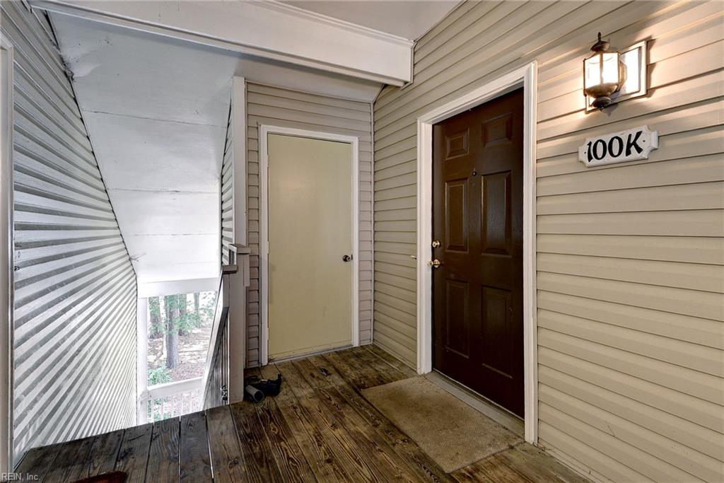 100 Windsor Ln Property Photo 15