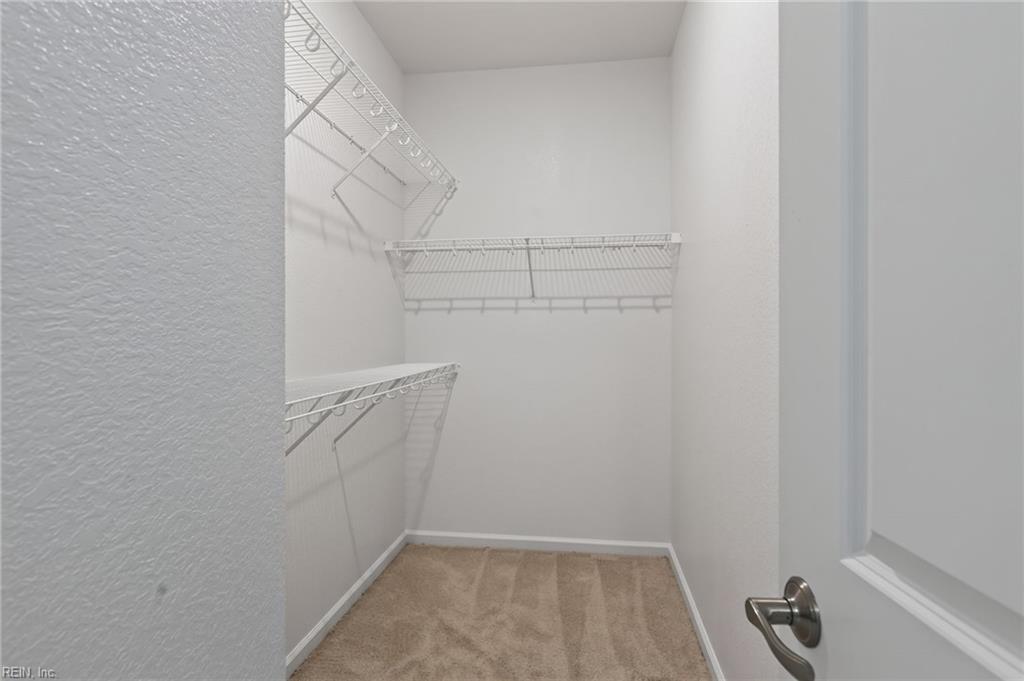 2044 Mango St Property Photo 16