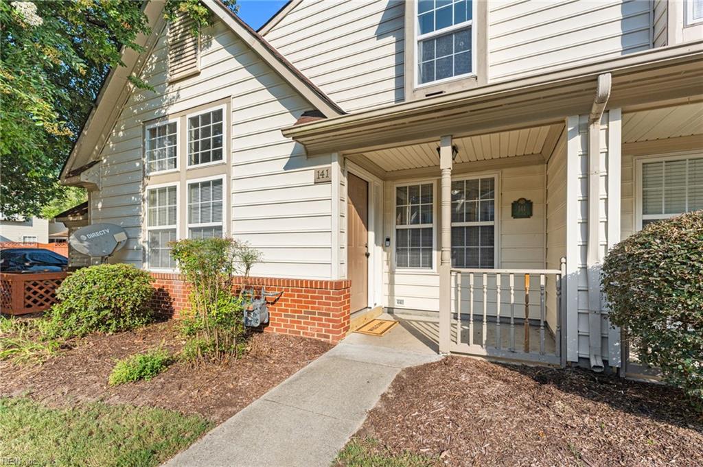 141 Post Oak Rd Property Photo 4