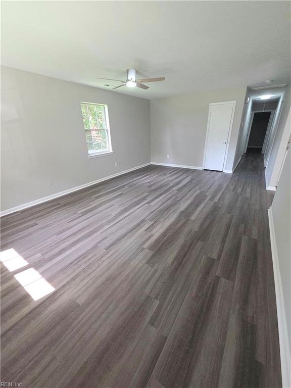 1319 Laurel Ave Property Photo 2
