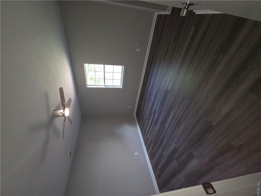 1319 Laurel Ave Property Photo 13