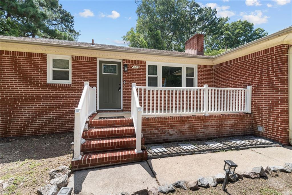 229 Cedar Rd Property Photo 2