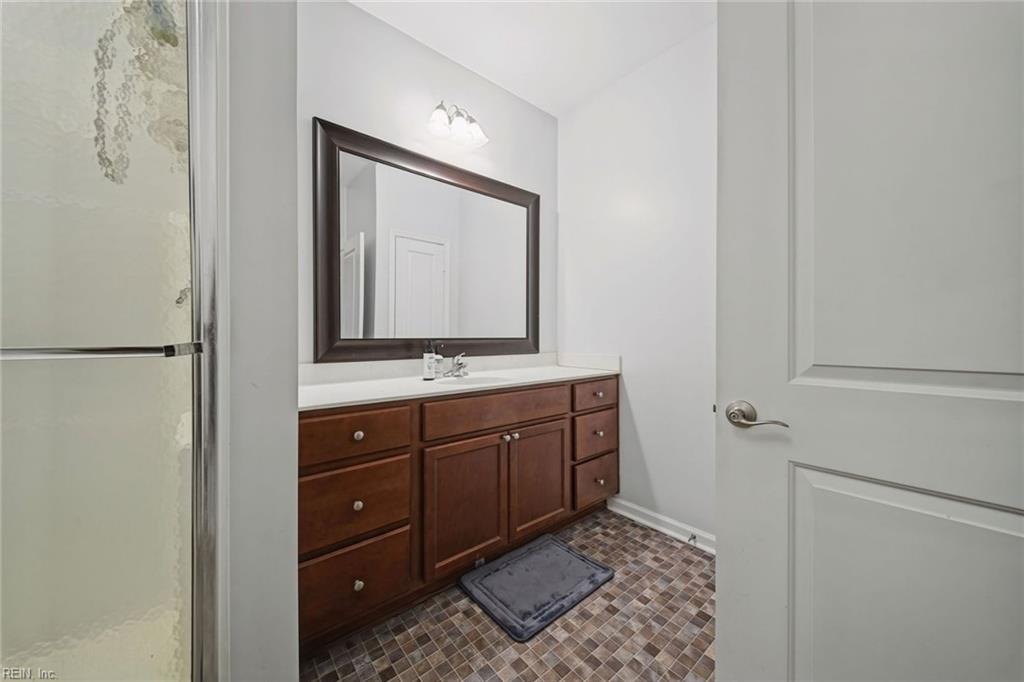 1561 Rollesby Way Property Photo 7