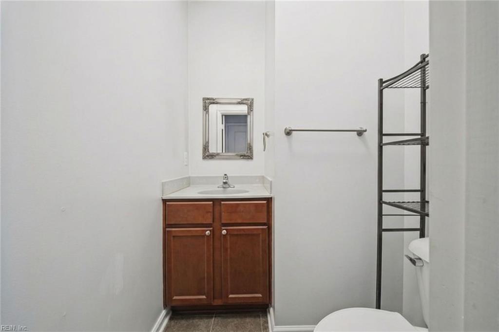 1561 Rollesby Way Property Photo 11