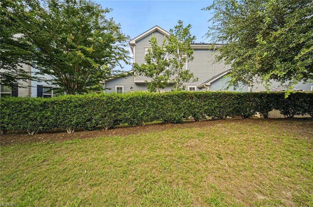 1561 Rollesby Way Property Photo 38
