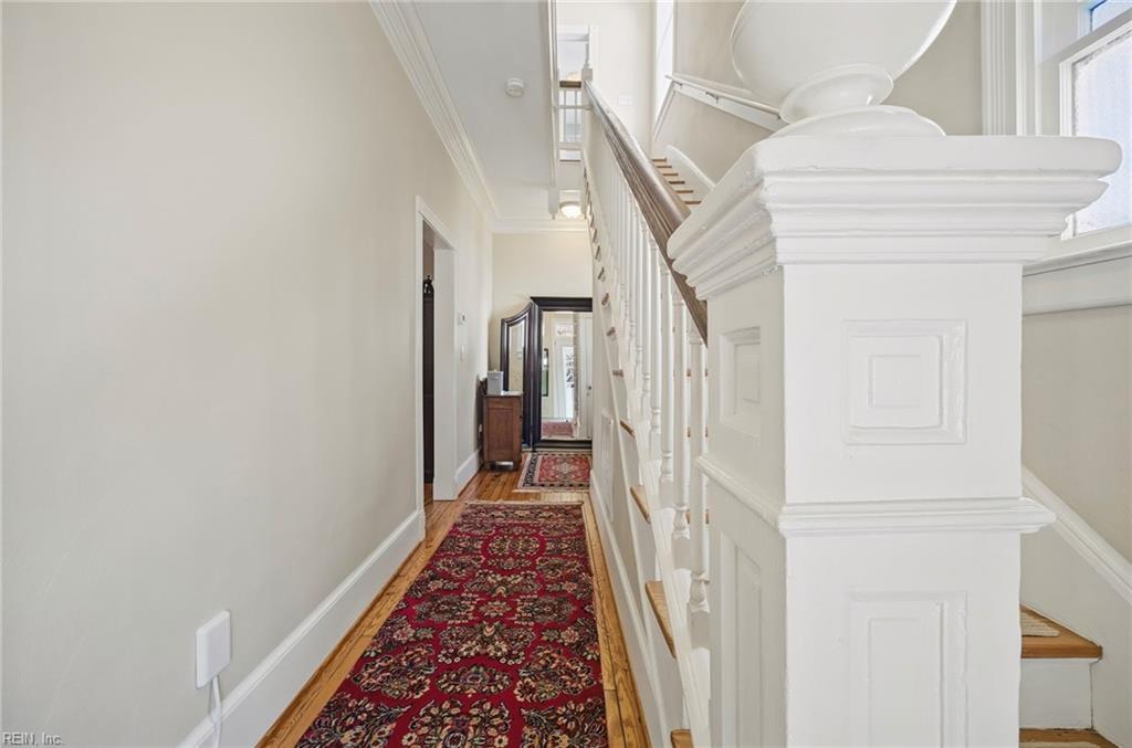 158 Broad St Property Photo 3