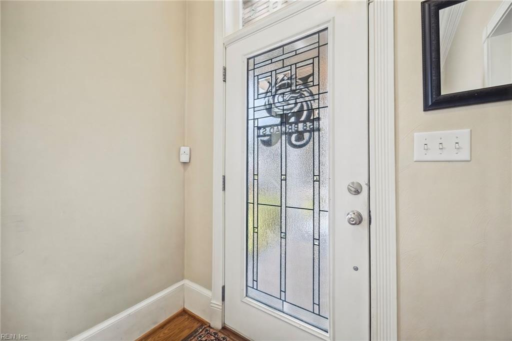 158 Broad St Property Photo 4