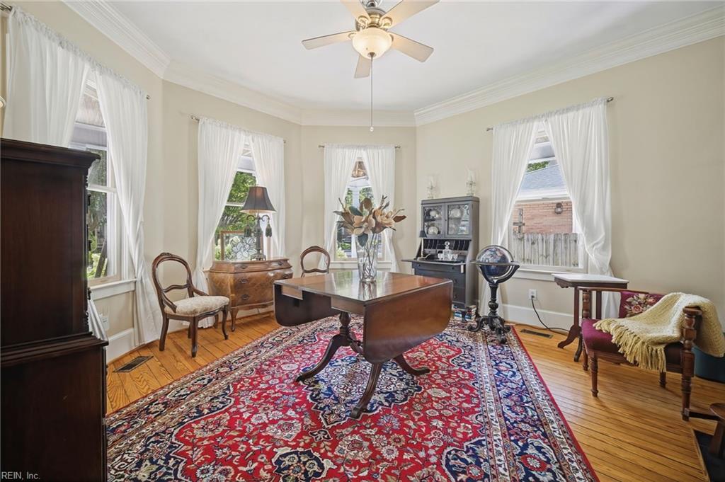 158 Broad St Property Photo 6