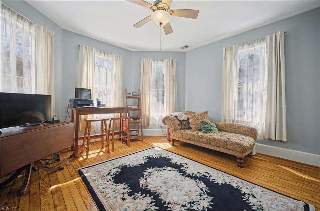 158 Broad St Property Photo 35