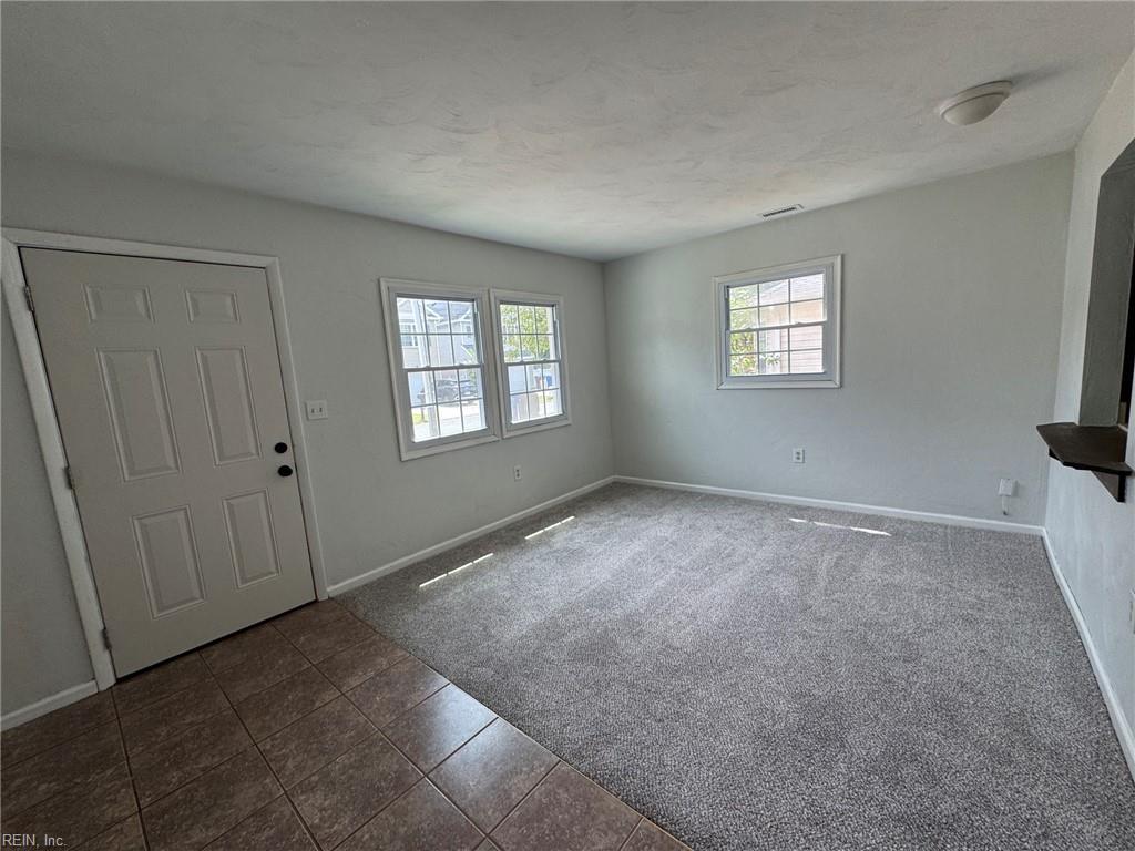 205 Gale Ave Property Photo 2