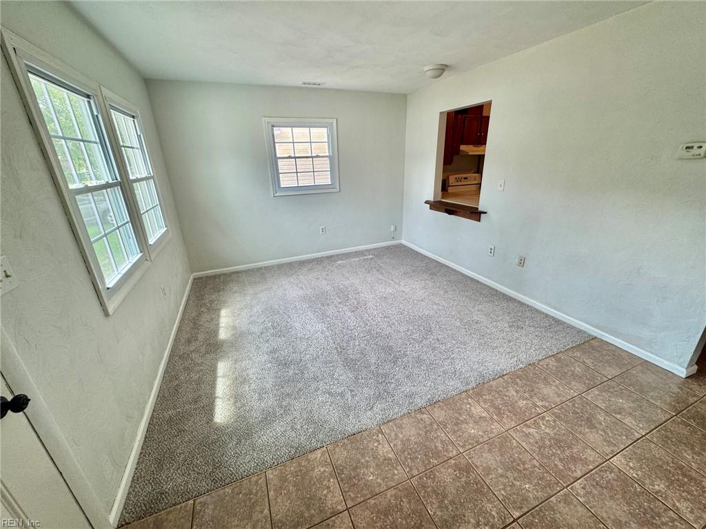 205 Gale Ave Property Photo 3
