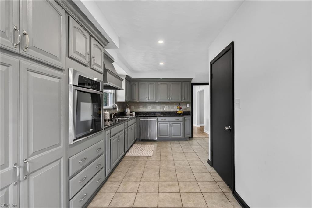 7845 Tarpon Pl Property Photo 15