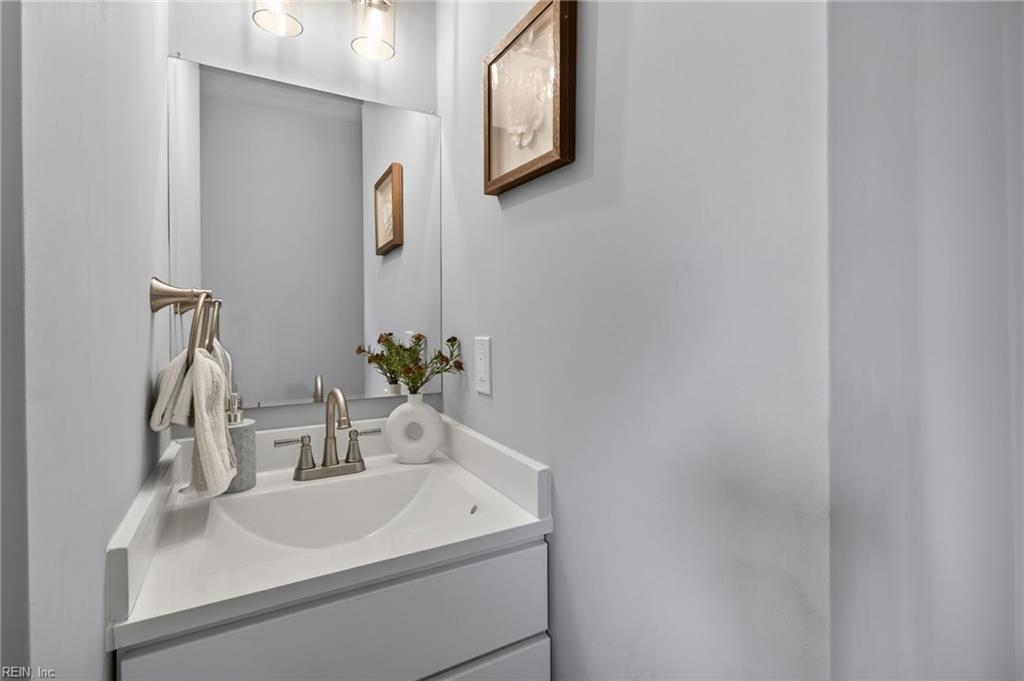 7845 Tarpon Pl Property Photo 24
