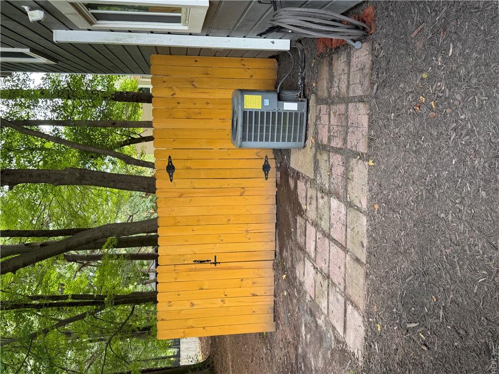 11 Farington Cir Property Photo 2