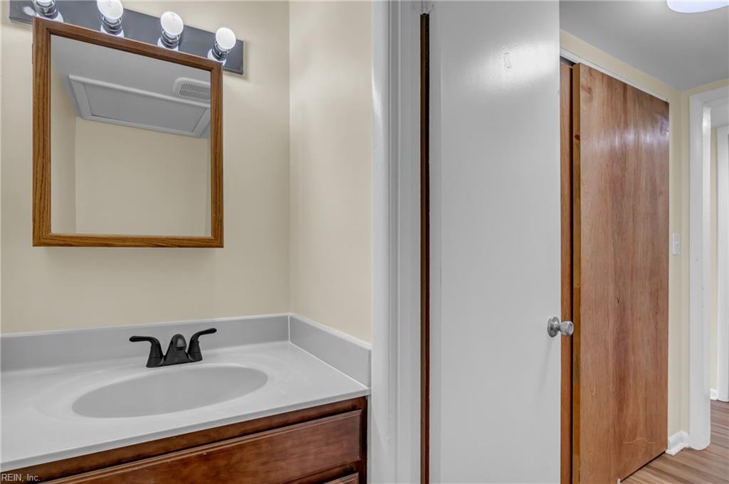 3060 Blitz Ct Property Photo 13