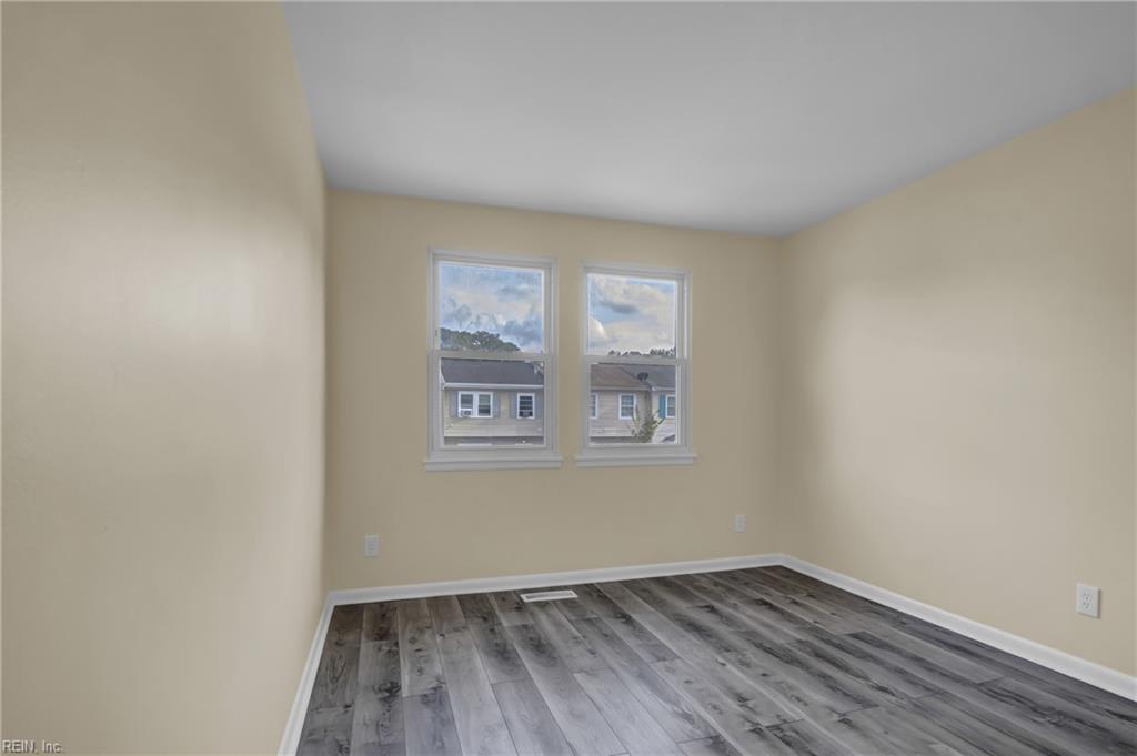 3060 Blitz Ct Property Photo 18