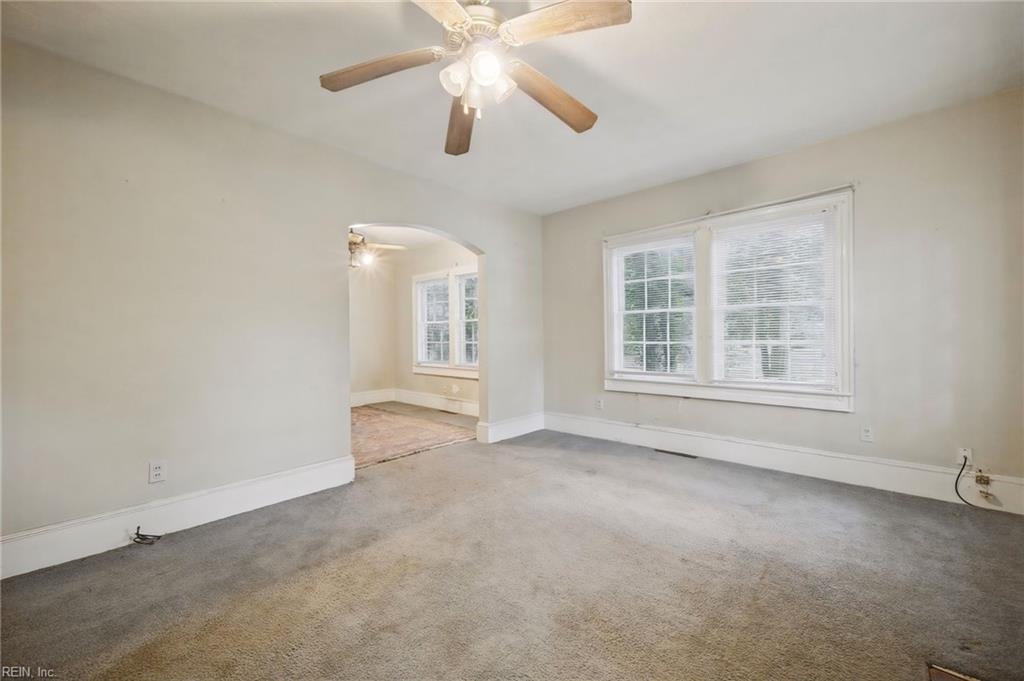 3824 Turnpike Rd Property Photo 8