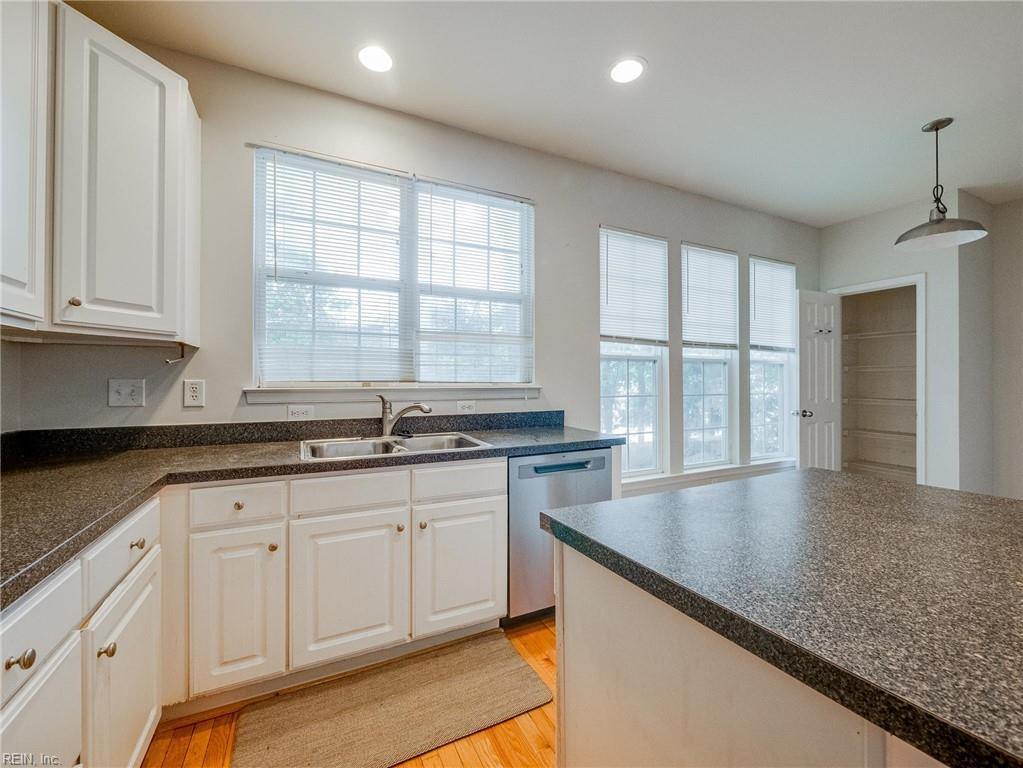 615 Jessica Cir Property Photo 13