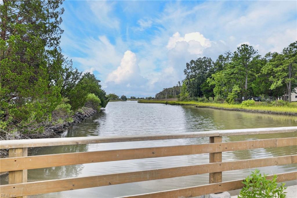 1008 Beach RD Property Photo 1
