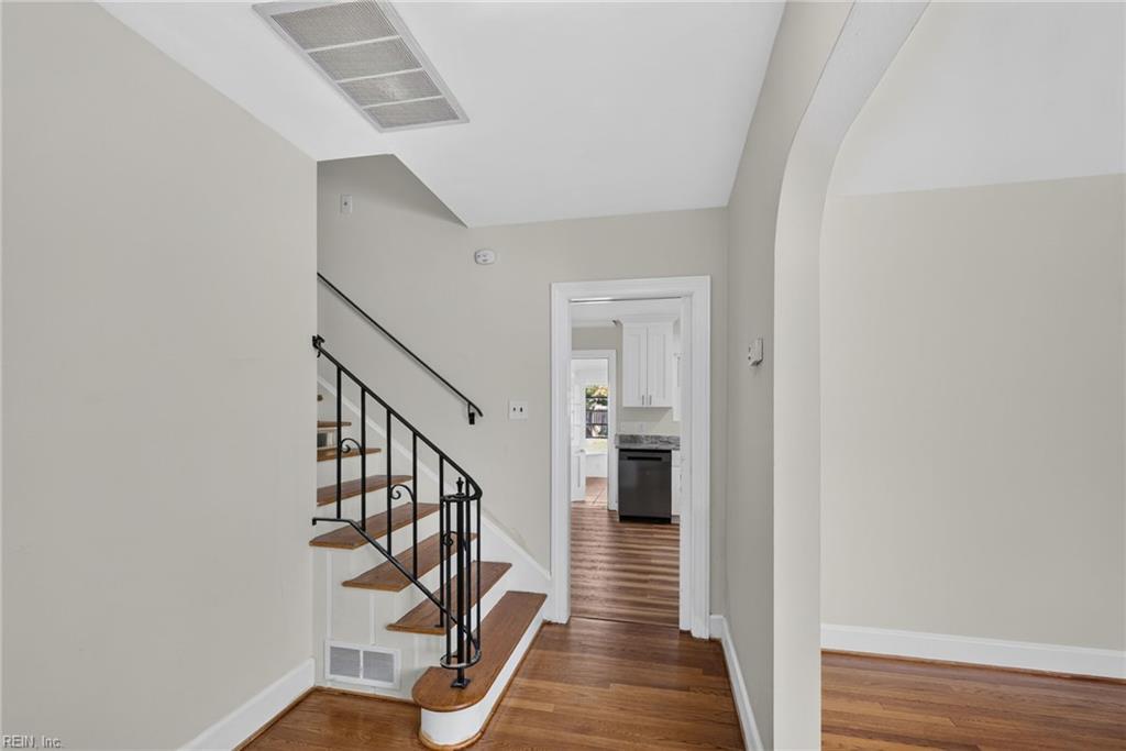 3204 Camellia Dr Property Photo 6