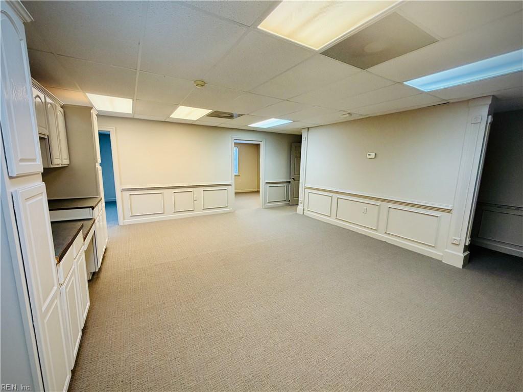 12484 Warwick Blvd Property Photo 8