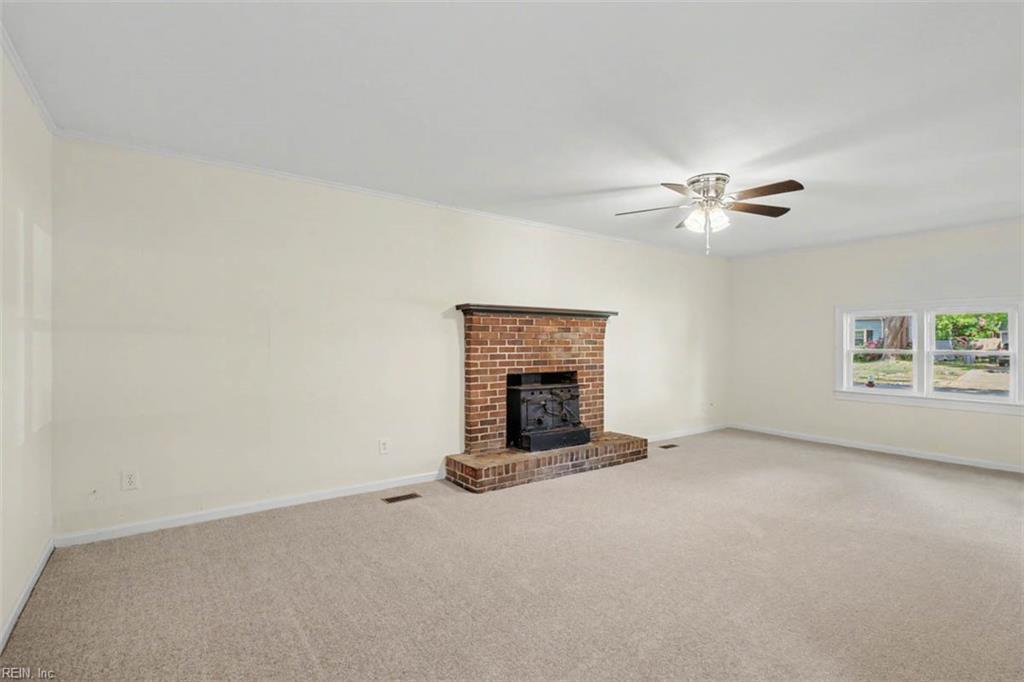 213 Brooke Dr Property Photo 21