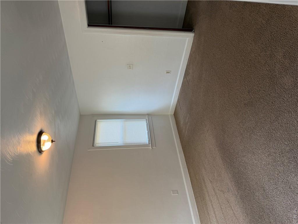 348 Virginian Dr Property Photo 5