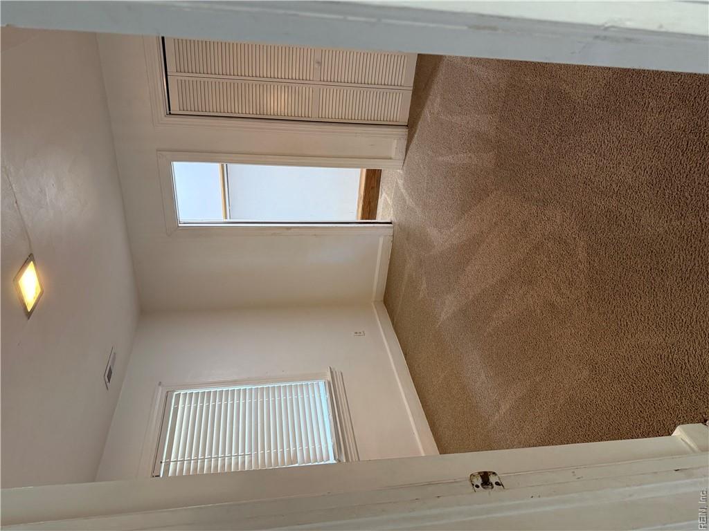 348 Virginian Dr Property Photo 6