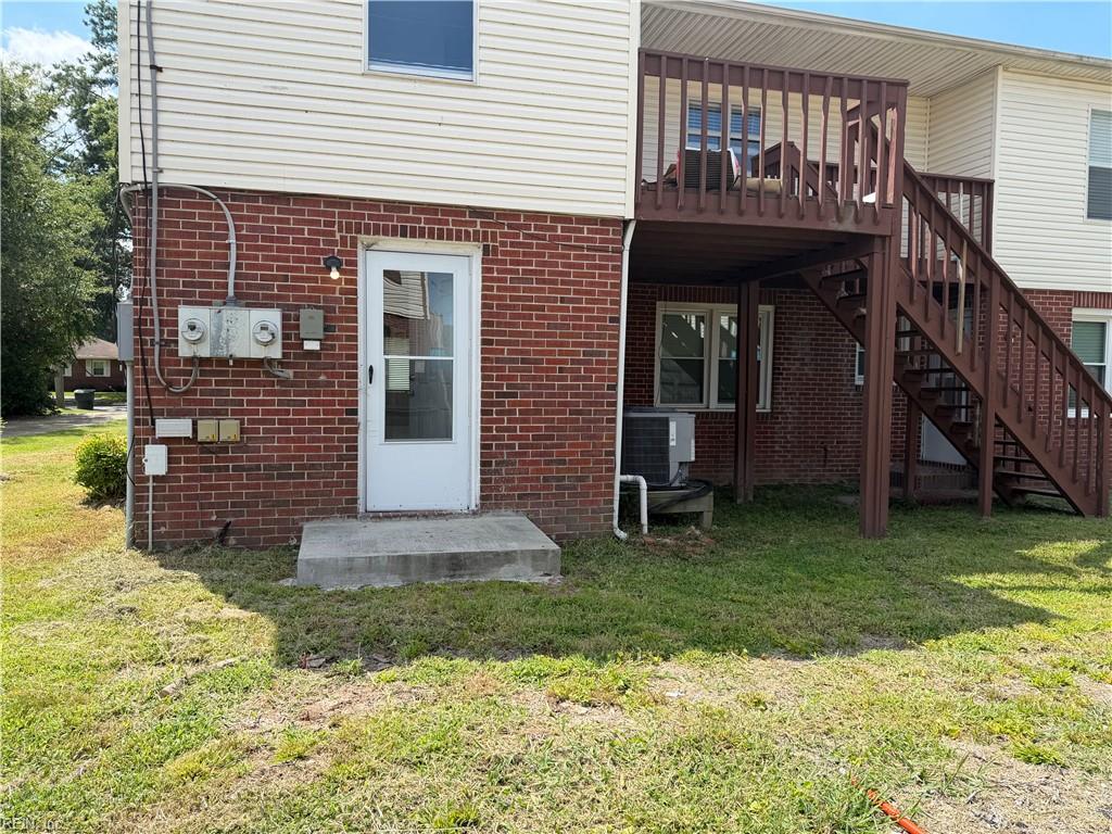 348 Virginian Dr Property Photo 13