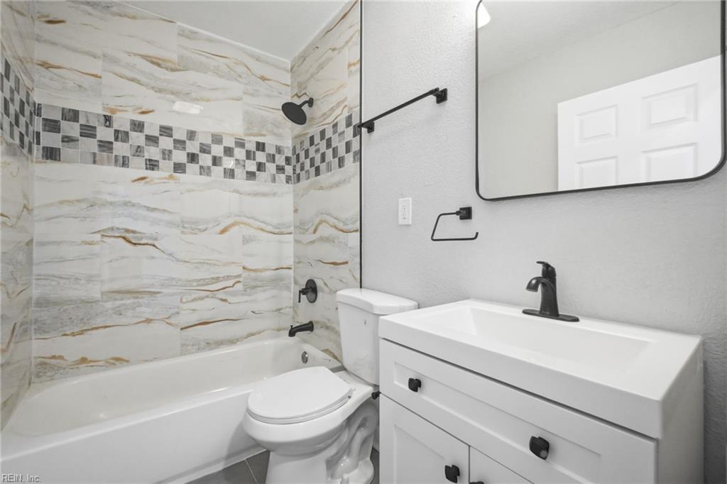 2956 Lens Ave Property Photo 28