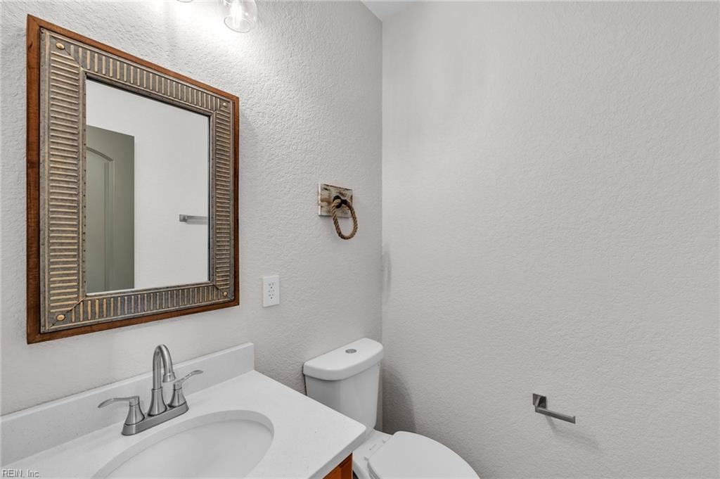400 Bullock St Property Photo 5