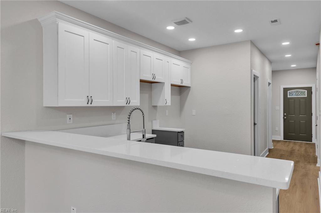 400 Bullock St Property Photo 14