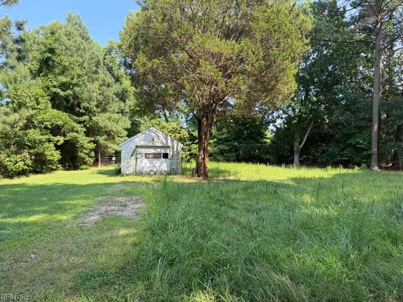 110 Hall Rd Property Photo 1