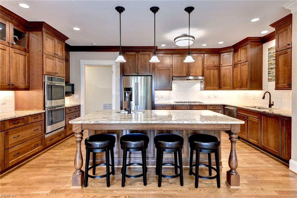 145 Hollinwell Property Photo 16
