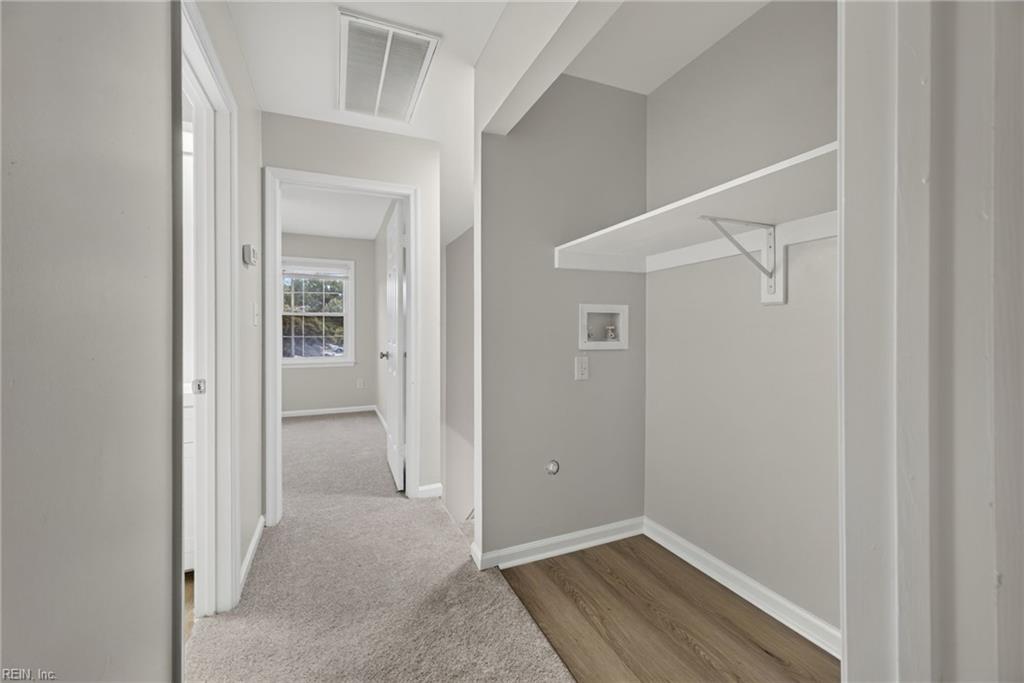 1904 Woodgate Arch Property Photo 12