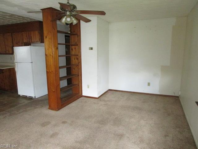 262 Lee St Property Photo 6