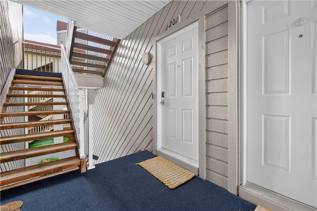 2301 Beach Haven Dr Property Photo 9