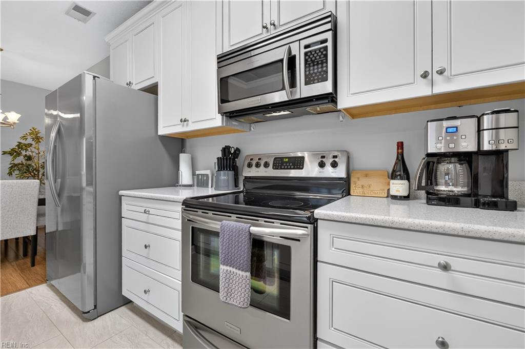 2301 Beach Haven Dr Property Photo 15