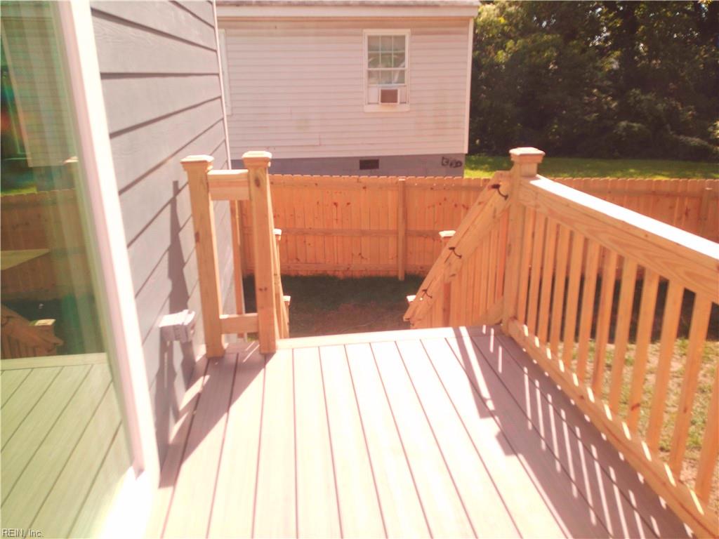2421 Hale St Property Photo 25