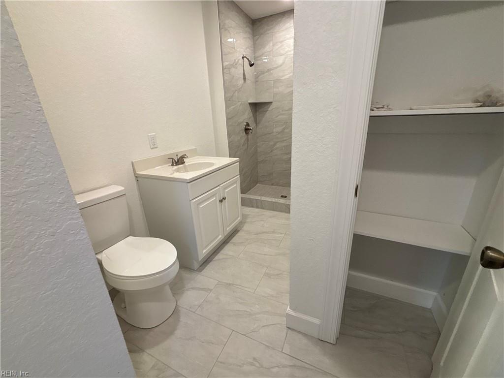 2601 E E Virginia Beach Blvd Blvd Property Photo 22