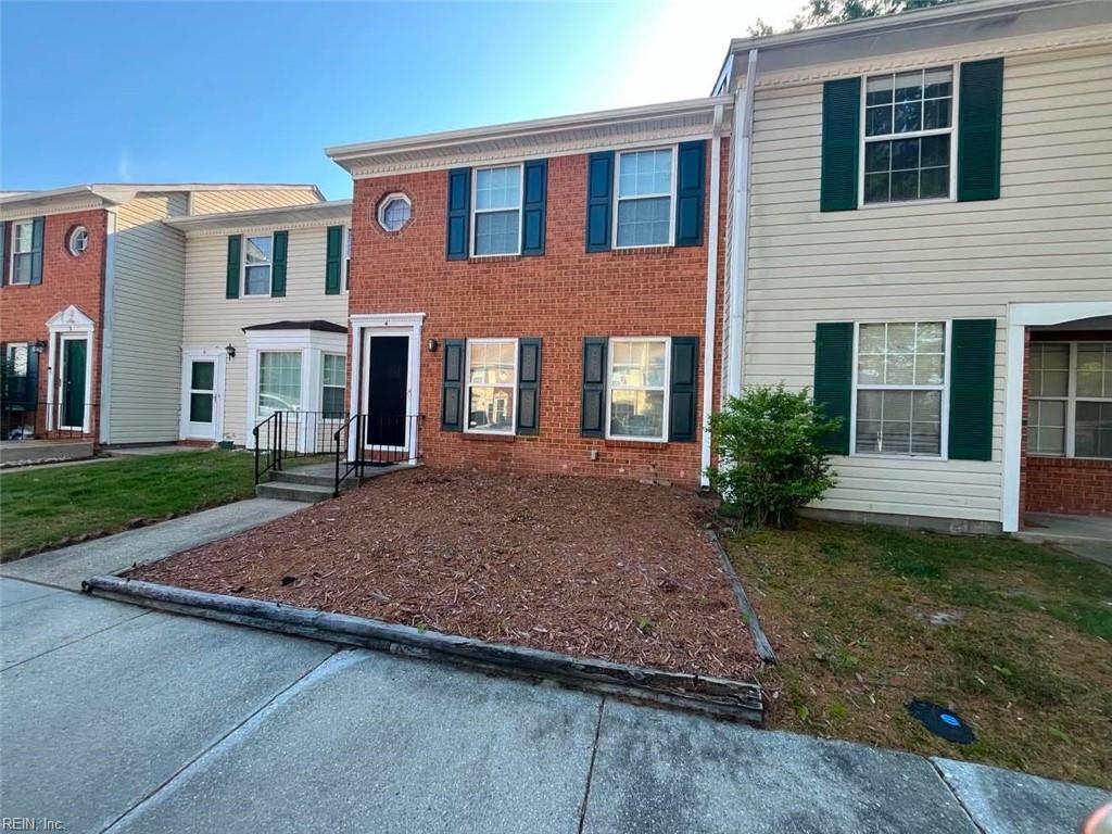4 Valor Pl Property Photo 1
